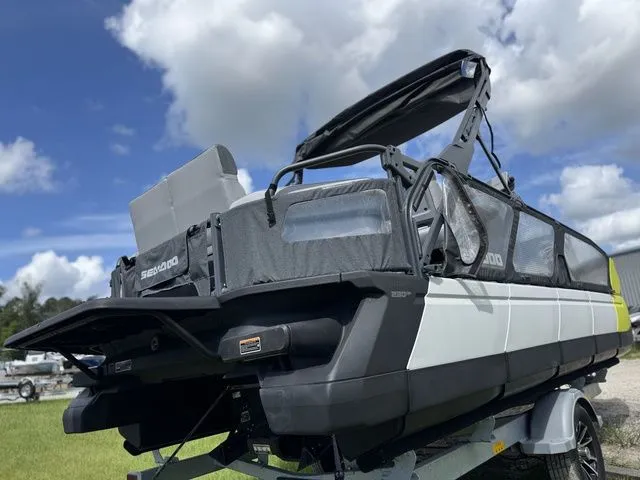 Slide: The Image of Sea-Doo Switch Sport 21 2023 - 7