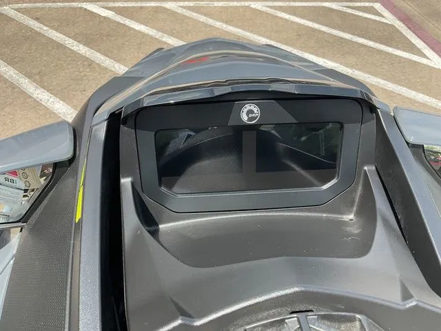 Slide: The Image of Sea-Doo RXT-X 2025 - 19