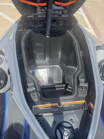 Slide: The Image of Sea-Doo GTX™ 170 Tech, Audio, iDF, iBR 2025 - 19