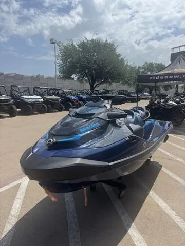 Slide: The Image of Sea-Doo GTX™ 170 Tech, Audio, iDF, iBR 2025 - 4