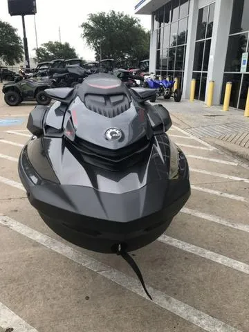 Slide: The Image of Sea-Doo GTR 2025 - 3