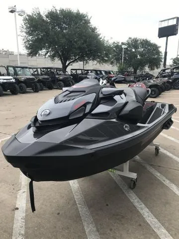 Slide: The Image of Sea-Doo GTR 2025 - 4