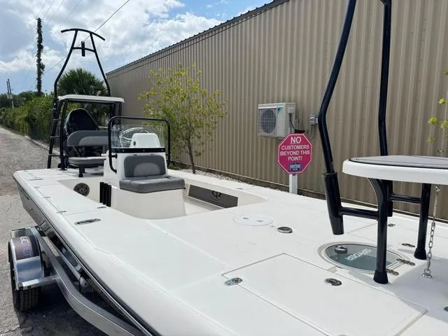 Slide: The Image of Spyder FX19 Vapor 2026 - 15