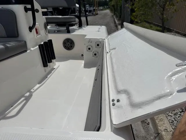 Slide: The Image of Spyder FX19 Vapor 2026 - 16