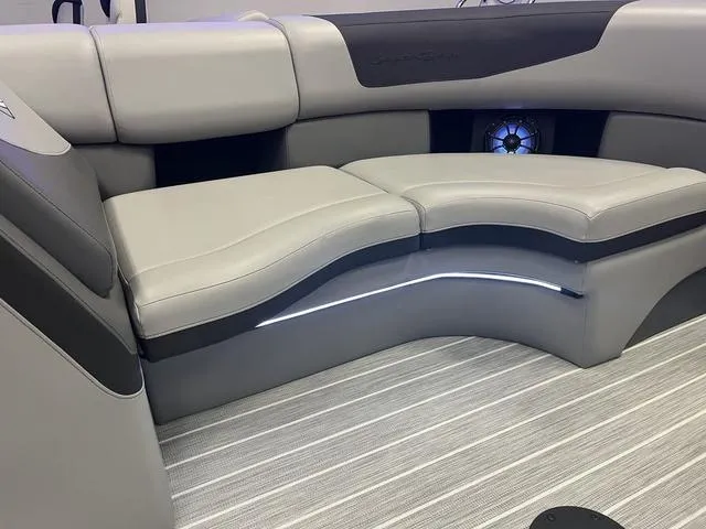 Slide: The Image of South Bay 523RS 3.0 2023 - 4