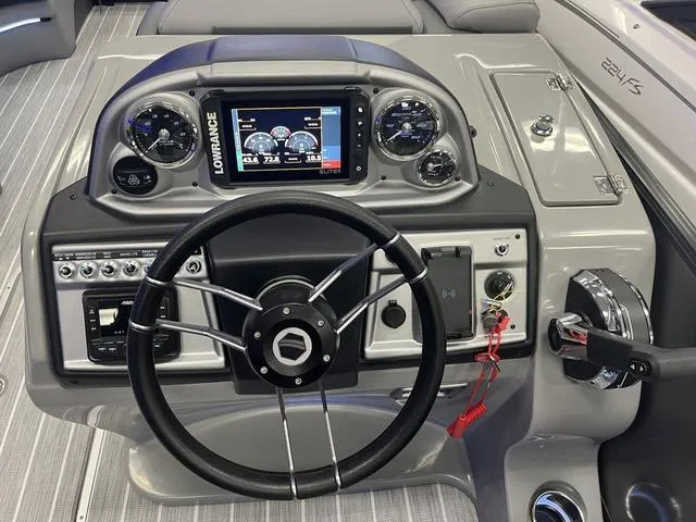 Slide: The Image of South Bay 523RS 3.0 2023 - 5