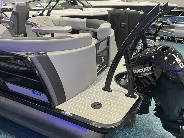 Slide: The Image of South Bay 523RS 3.0 2023 - 8