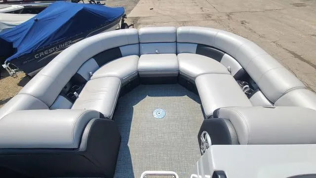 Slide: The Image of South Bay 523RS Arch 3.0 2021 - 7