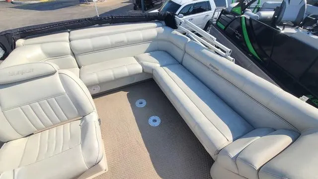 Slide: The Image of Godfrey 22 Ft 2003 - 5