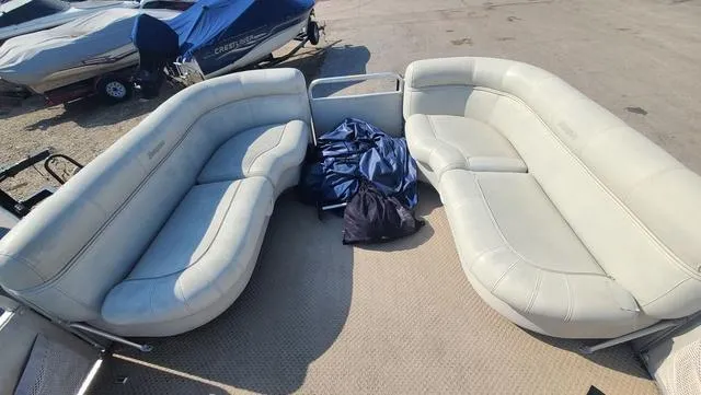 Slide: The Image of Godfrey 22 Ft 2003 - 9