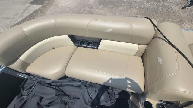 Slide: The Image of Starcraft 22 LX 2022 - 5