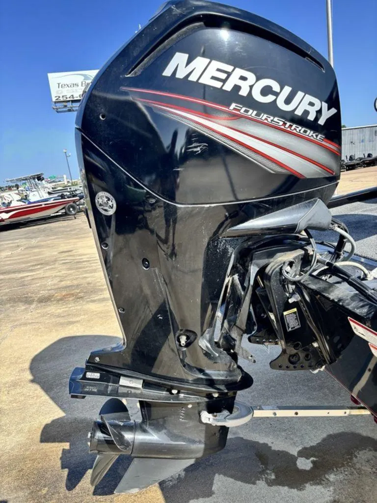 Slide: The Image of Tracker Pro Team 190 TX 2015 - 7