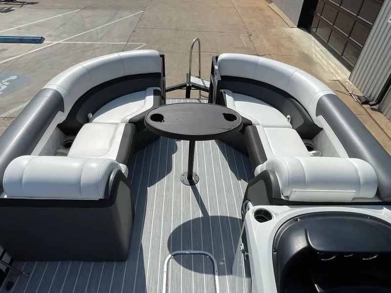 Slide: The Image of Trifecta 23 UL SS 3.0 2022 - 15