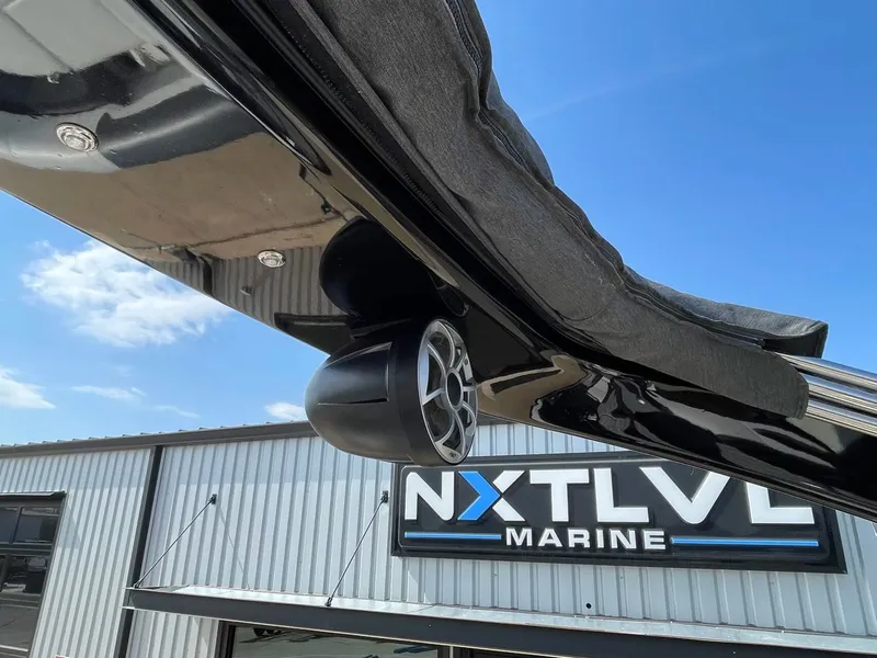 Slide: The Image of Trifecta 23 UL SS 3.0 2022 - 31