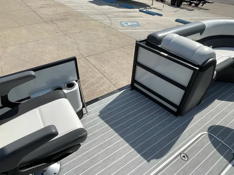 Slide: The Image of Trifecta 23 UL SS 3.0 2022 - 32