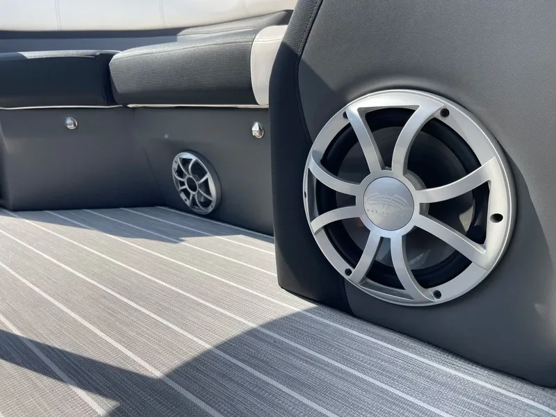 Slide: The Image of Trifecta 23 UL SS 3.0 2022 - 33