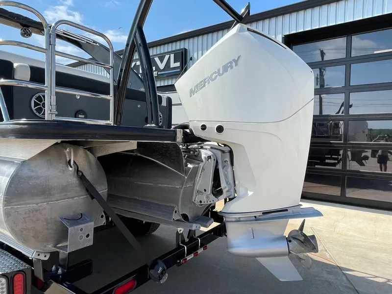 Slide: The Image of Trifecta 23 UL SS 3.0 2022 - 7