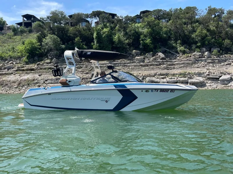 Slide: The Image of Nautique G23 2019 - 1