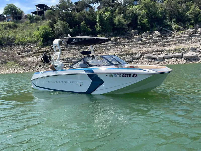 Slide: The Image of Nautique G23 2019 - 2