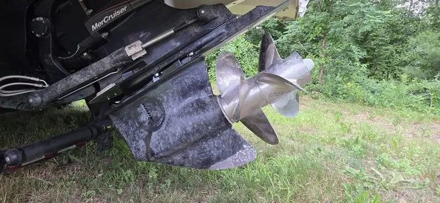 Slide: The Image of Four Winns 210 Horizon 2013 - 4