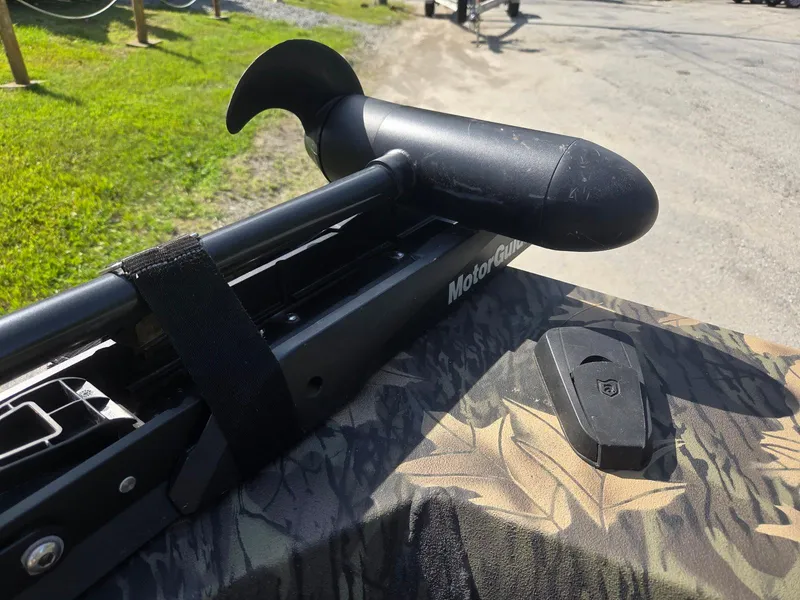 Slide: The Image of Trolling motor on 2018 Lowe 175 Stinger boat with camouflage pattern. - 17