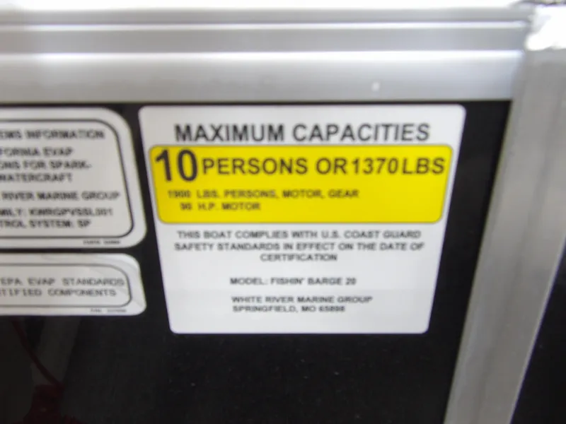 Slide: The Image of Sun Tracker Fishin' Barge 20 DLX 2019 - 21