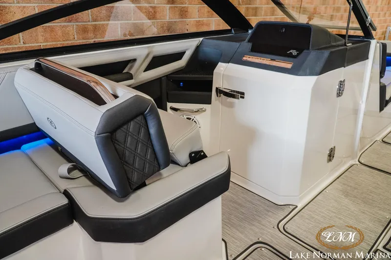 Slide: The Image of Cobalt R6 2026 - 16