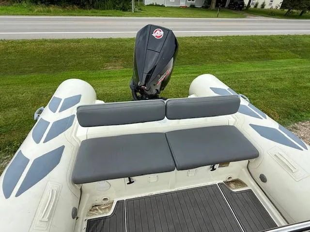 Slide: The Image of Brig 730 Navigator 2020 - 10