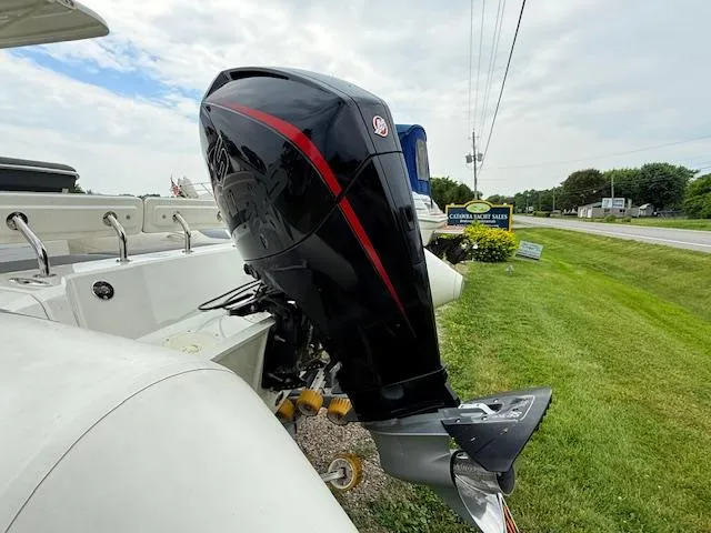 Slide: The Image of Brig 730 Navigator 2020 - 16