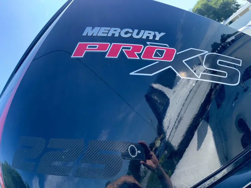 Slide: The Image of Brig 730 Navigator 2020 - 17