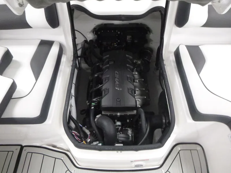 Slide: The Image of 2025 Yamaha Boats 195S engine compartment with sleek design and modern features. - 15