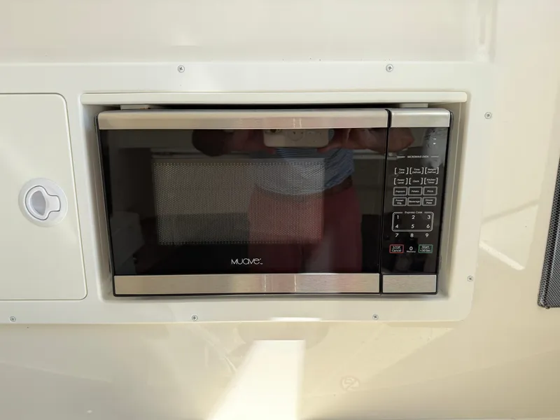 Slide: The Image of Regulator Marine 34SS 2017 - 65