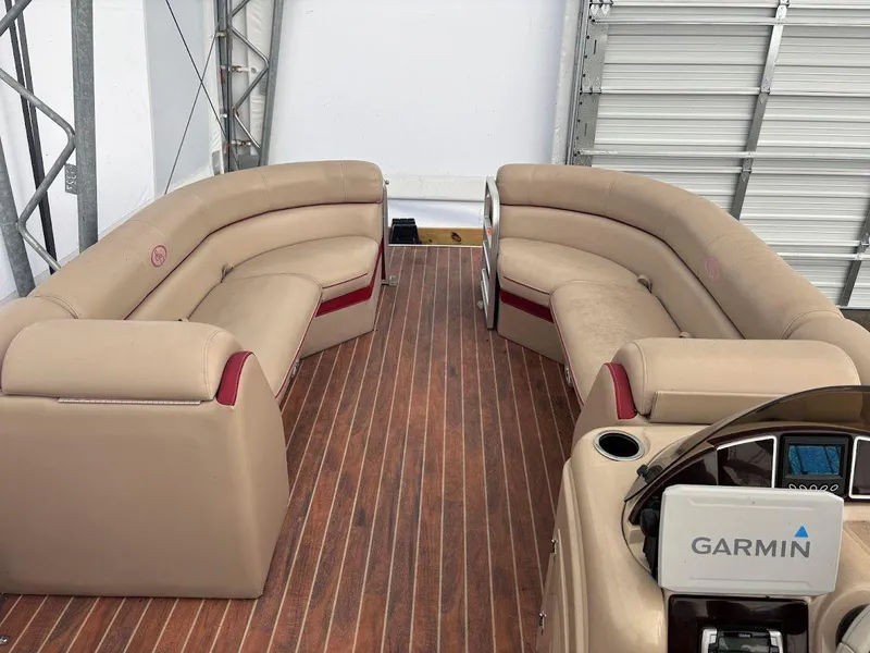 Slide: The Image of 2014 South Bay 524CR 12 - 12