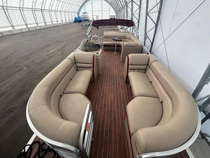 Slide: The Image of 2014 South Bay 524CR 14 - 14