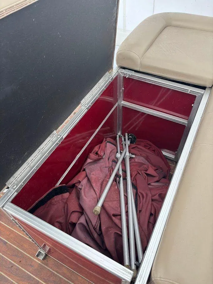 Slide: The Image of 2014 South Bay 524CR 6 - 6