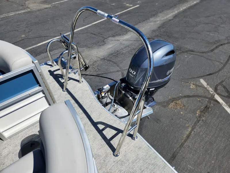 Slide: The Image of South Bay 220RS LE 2025 - 14