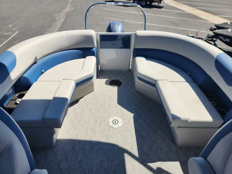 Slide: The Image of South Bay 220RS LE 2025 - 6