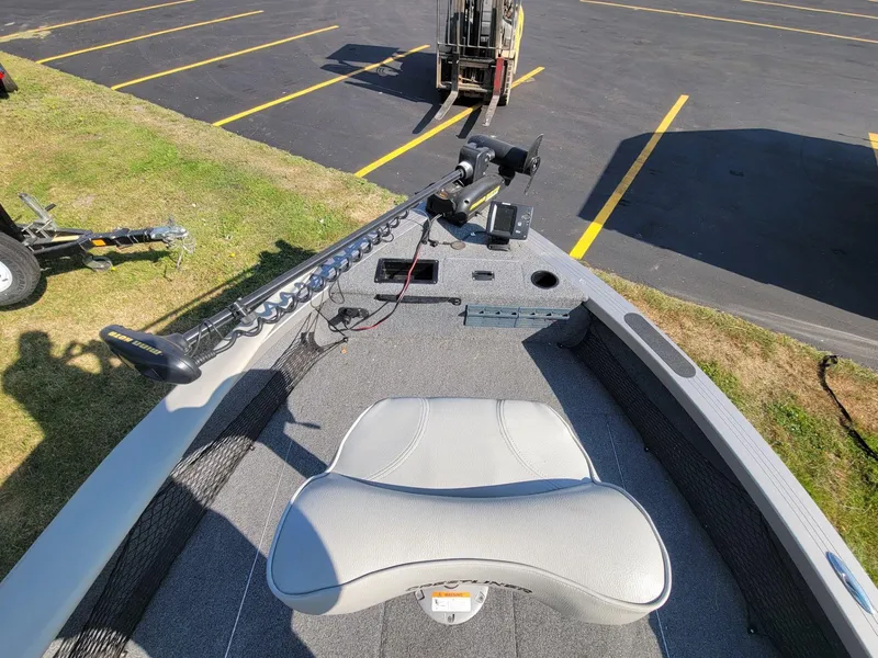 Slide: The Image of Crestliner Fish Hawk 1850 2012 - 11