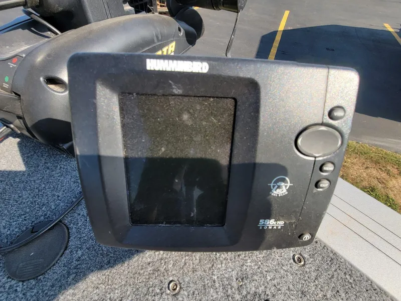 Slide: The Image of Crestliner Fish Hawk 1850 2012 - 13