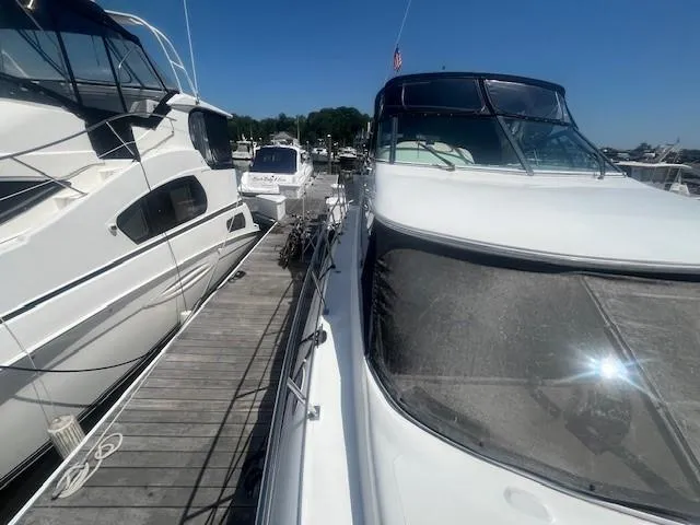 Slide: The Image of Cruisers Yachts 4450 Express Motoryacht 2000 - 62