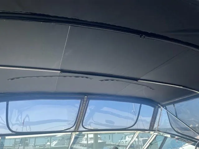 Slide: The Image of Cruisers Yachts 4450 Express Motoryacht 2000 - 64