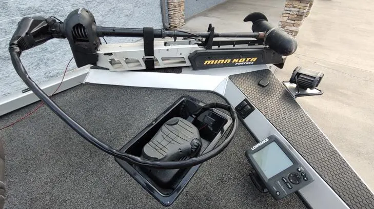 Slide: The Image of 2014 Ranger RT188 boat deck with Minn Kota trolling motor and Lowrance fish finder. - 6