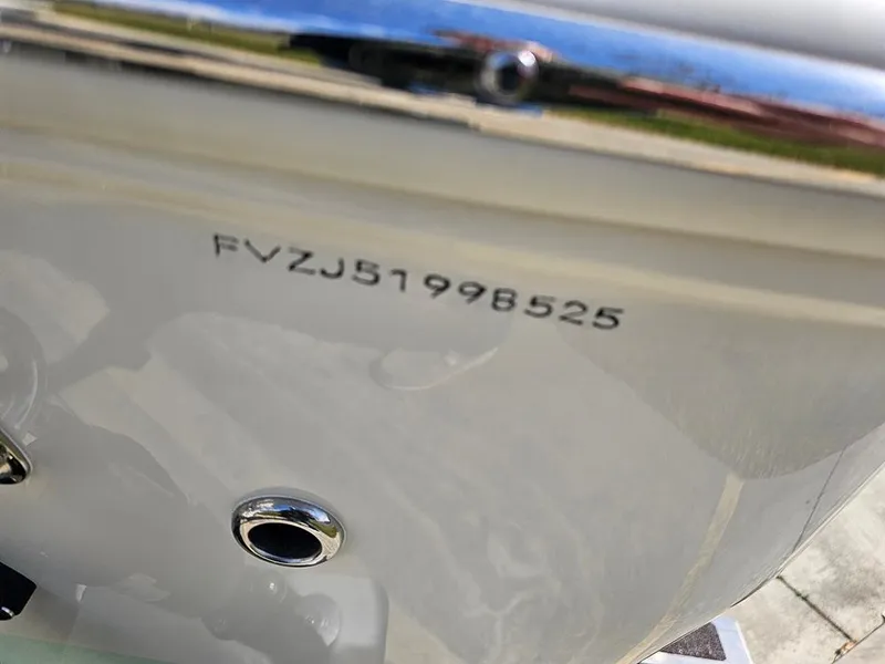 Slide: The Image of 2025 Pioneer 180 Islander boat hull with serial number FVZJ51998525. - 24