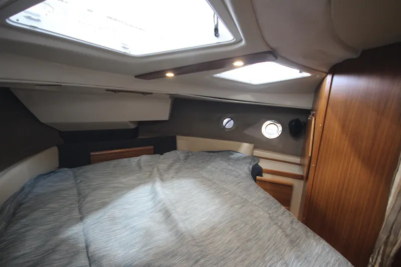 Slide: The Image of Ranger Tug R-29 Command Bridge LE 2024 - 58