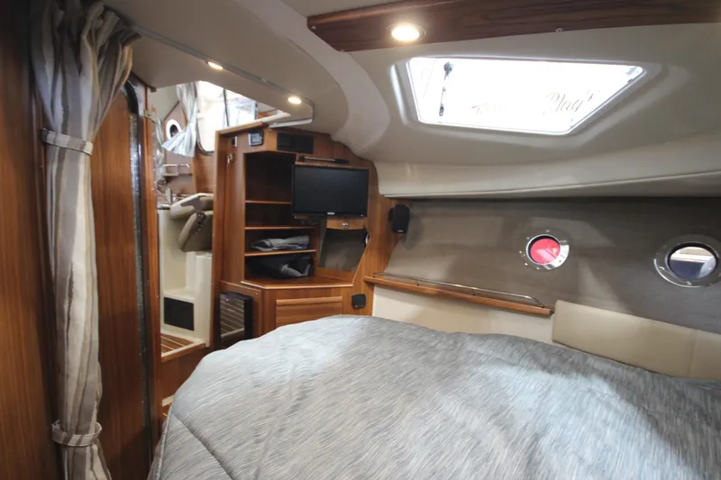 Slide: The Image of Ranger Tug R-29 Command Bridge LE 2024 - 59