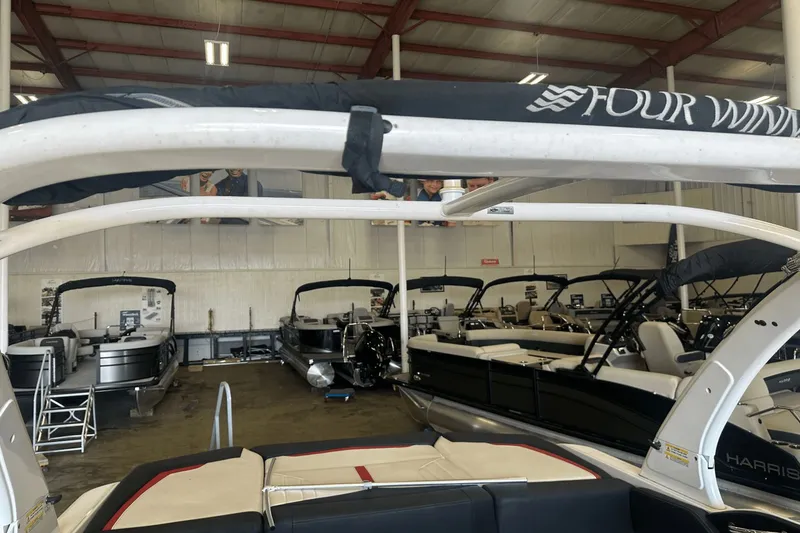 Slide: The Image of Four Winns 235 SD SIGNATURE 2014 - 22