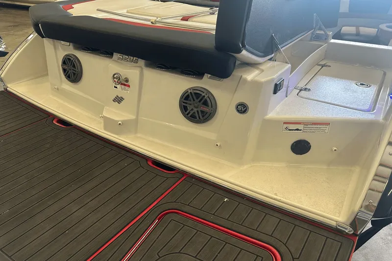 Slide: The Image of Four Winns 235 SD SIGNATURE 2014 - 25