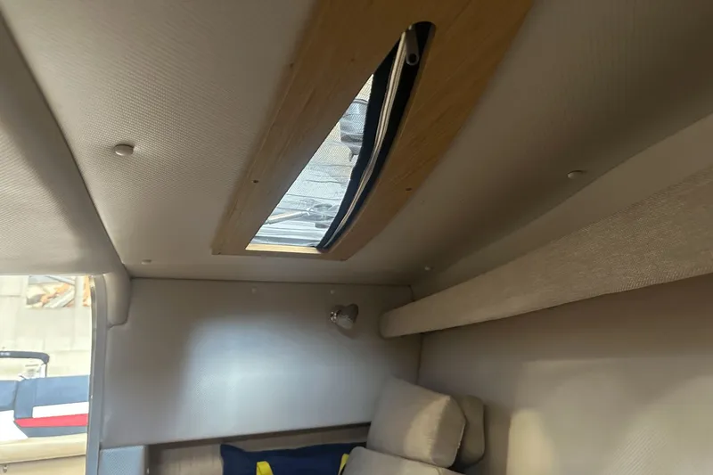 Slide: The Image of Four Winns 235 SD SIGNATURE 2014 - 30