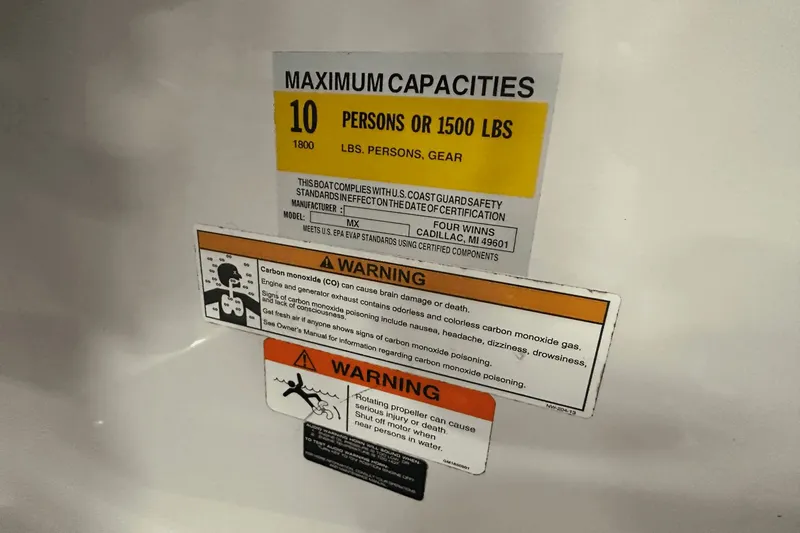 Slide: The Image of Four Winns 235 SD SIGNATURE 2014 - 36