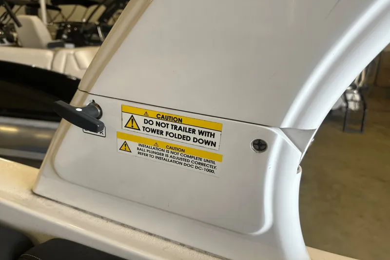 Slide: The Image of Four Winns 235 SD SIGNATURE 2014 - 37